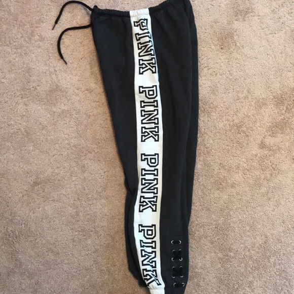 PINK Victoria's Secret Pants - Pink joggers